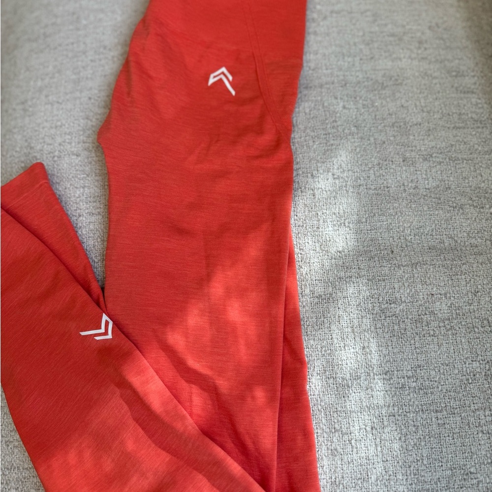 Hardly Worn Oneractive Effortless Seamless Leggin… - image 2